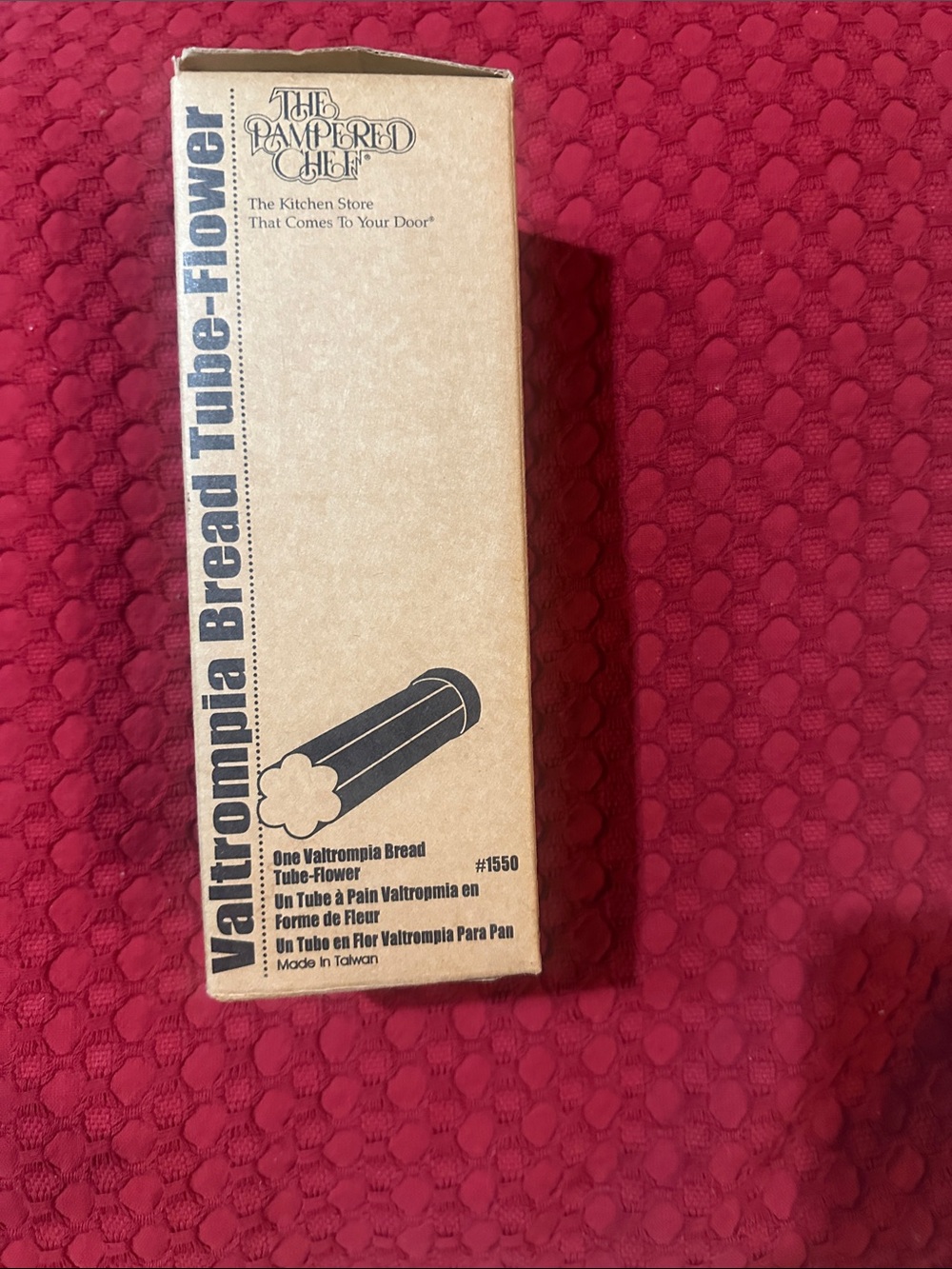 The Pampered Chef Valtrompia Bread Tube-Flower